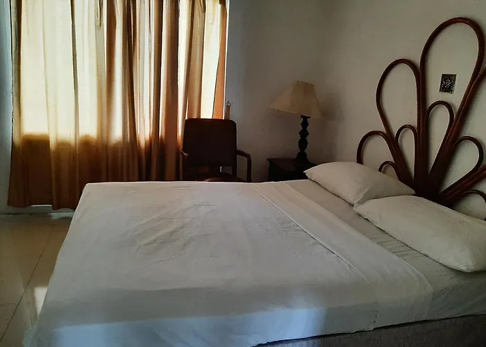 Aparthotel -montego Bay Club 3*