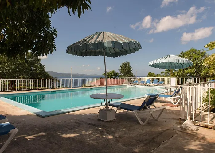 Apartahotel -montego Bay Club 3*