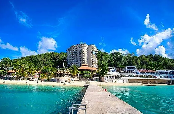 Aparthotel -montego Bay Club 3*